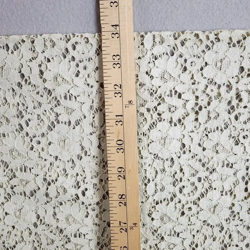 Vintage Lace Table Runner 68
